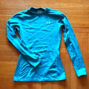 Fitted Under Armour Coldgear shirt
